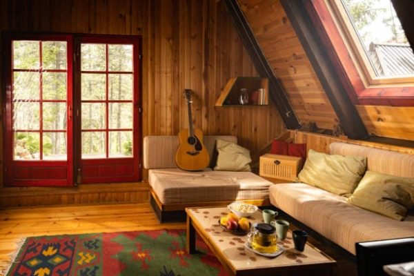 Embracing Nature Log Home Interior Design Ideas for Timeless Charm