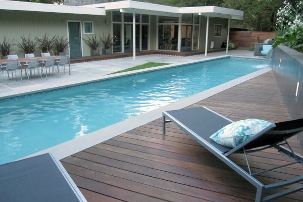 Maximizing Your Pool Deck Experience A Guide