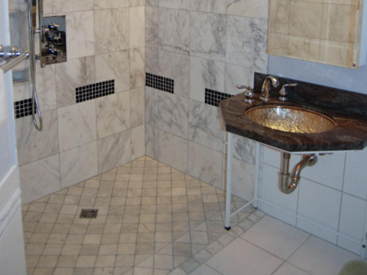 Mastering ADA Bathroom Layout for Accessibility and Compliance