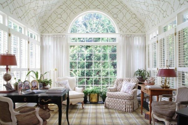 The Guide to Curtains for Arched Windows