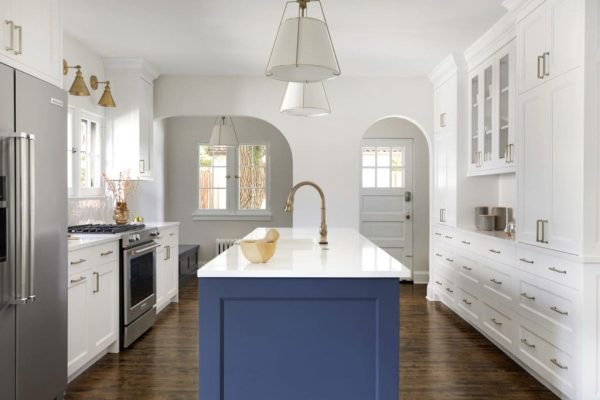 Unveiling the Elegance of Navy Blue Kitchens