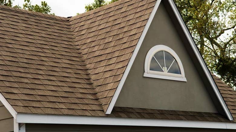 Enhancing Your Brown House with the Perfect Roof Colors A Comprehensive Guide